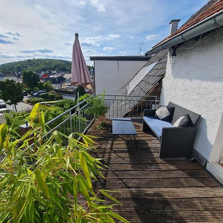 Geschmackvolle Wohnung Im Herzen Von Sinzig Exterior foto